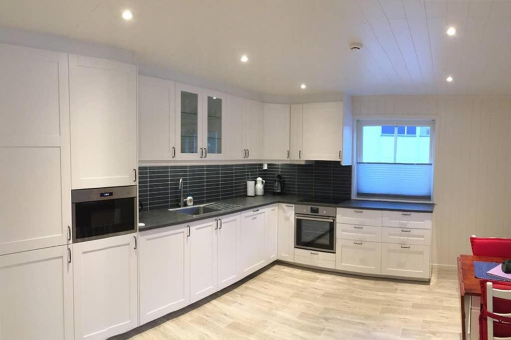 Balestrand Fjordapartments Holmen 19A מראה חיצוני תמונה