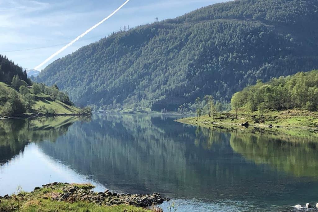 Balestrand Fjordapartments Holmen 19A מראה חיצוני תמונה