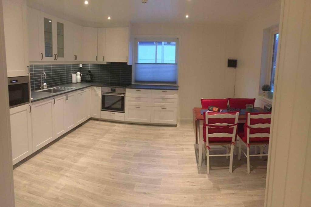 Balestrand Fjordapartments Holmen 19A מראה חיצוני תמונה