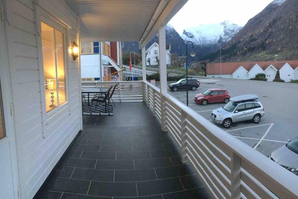 Balestrand Fjordapartments Holmen 19A מראה חיצוני תמונה
